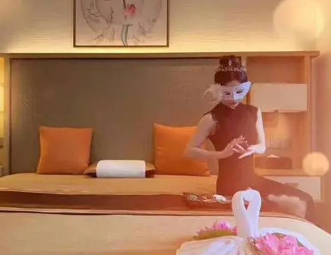 我在深圳龙岗体验了下高端男士按摩spa会馆，私人会所花样超多